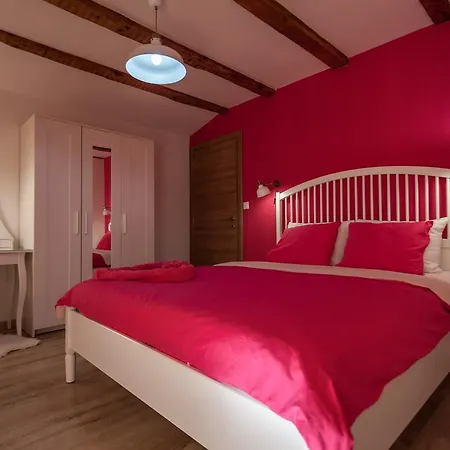 Villa Hrustika - Heated Pool, Jacuzzi & Sauna Gabonjin