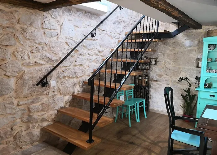 فيلة Hrustika - Heated Pool, Jacuzzi & Sauna *