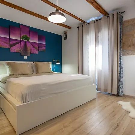 Hrustika - Heated Pool, Jacuzzi & Sauna Villa Gabonjin